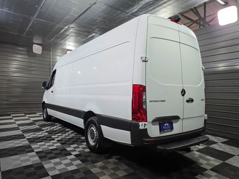 Used 2019 Mercedes-Benz Sprinter 170 image 7