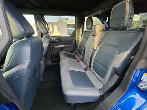 Used 2021 Ford Bronco First Edition image 6