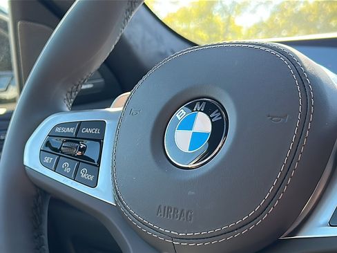 New 2026 BMW X6 xDrive40i w/ Climate Comfort Package image 20