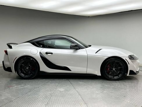 Used 2024 Toyota Supra Premium w/ Driver Assist Package RWD image 4