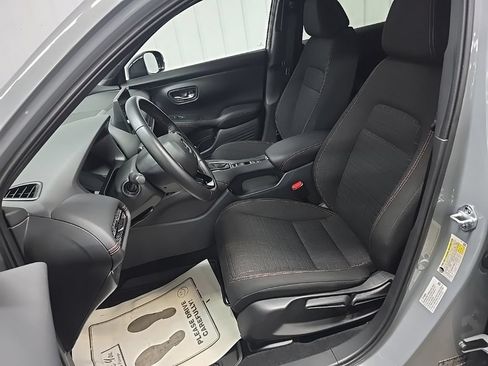Certified 2026 Honda HR-V Sport image 29