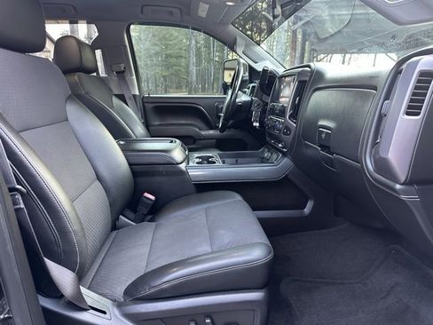 Used 2015 GMC Sierra 2500 SLE w/ All-Terrain HD Package image 9