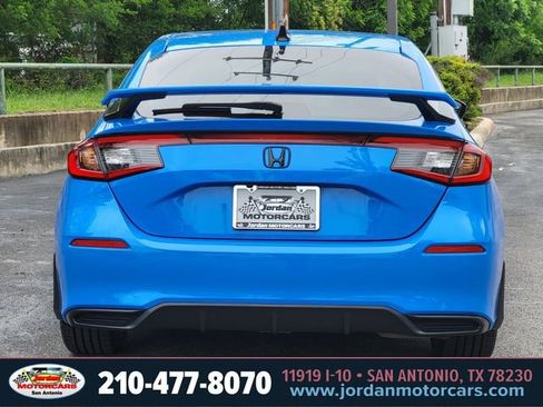 Used 2023 Honda Civic Sport image 4