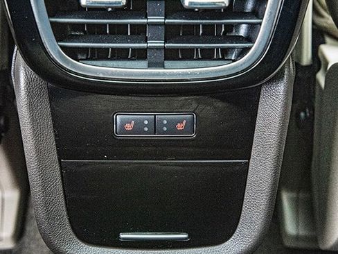 Used 2022 Lincoln Nautilus Reserve w/ Equipment Group 202A image 23