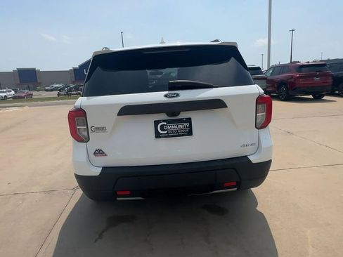 Used 2022 Ford Explorer Timberline w/ Timberline Technology Package image 7