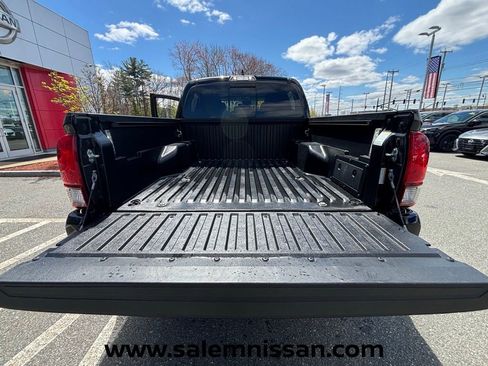 Used 2023 Toyota Tacoma SR5 w/ Technology Package AWD/4WD image 19