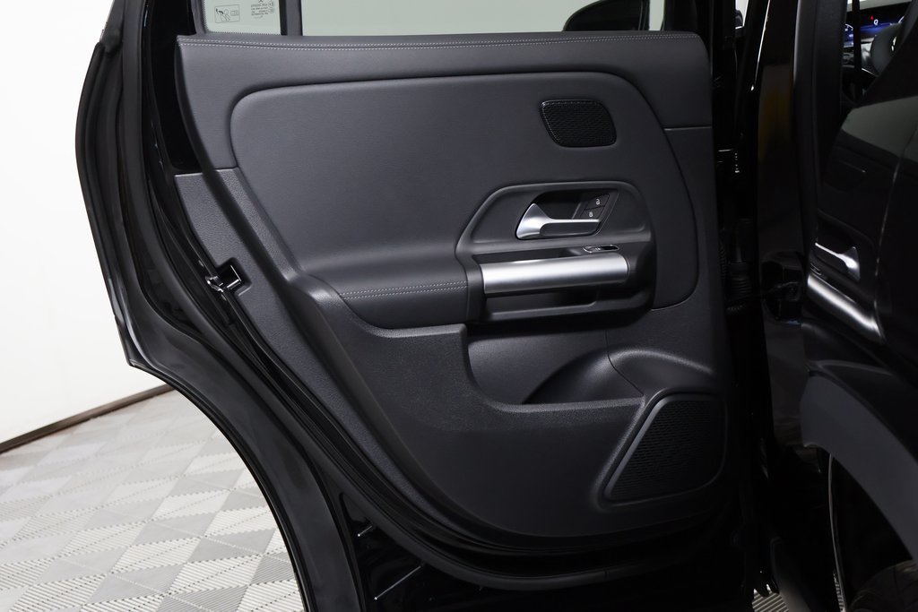 Certified 2025 Mercedes-Benz GLA 250 image 13