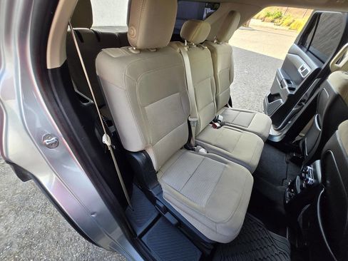 Used 2020 Ford Explorer 4WD image 35