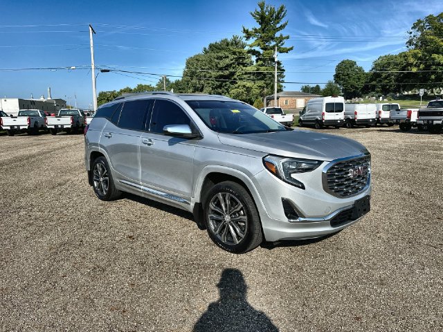 Used 2019 GMC Terrain Denali w/ Driver Alert Package II AWD/4WD image 12