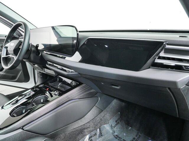 Used 2025 Audi A5 Premium w/ Convenience Package AWD/4WD image 9