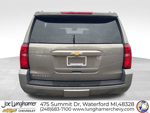 Used 2017 Chevrolet Suburban LT w/ LT Signature Package image 25