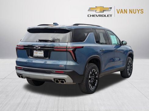 Used 2024 Chevrolet Traverse Z71 w/ LPO, Cargo Package AWD/4WD image 5