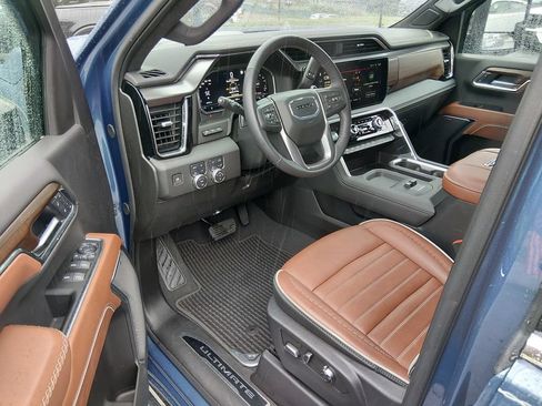 Used 2025 GMC Sierra 2500 Denali Ultimate AWD/4WD image 10