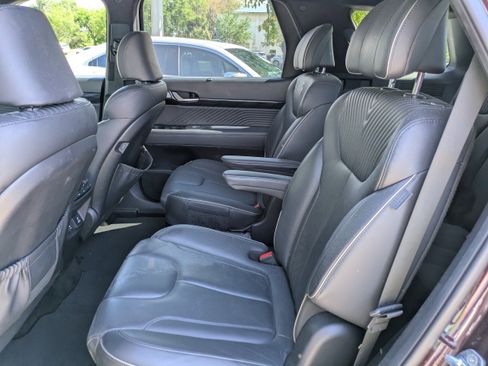 Used 2023 Hyundai Palisade Calligraphy w/ Cargo Package FWD image 15