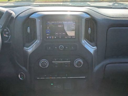 Used 2023 Chevrolet Silverado 1500 Custom AWD/4WD image 18