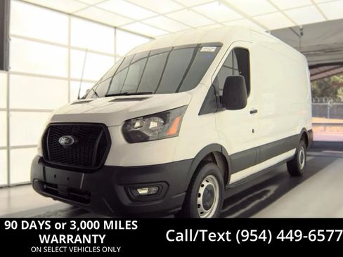 Used 2022 Ford Transit 250 Medium Roof RWD image 1