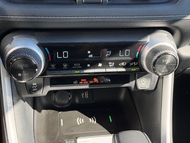 Used 2024 Toyota RAV4 XLE w/ Convenience Package FWD image 26