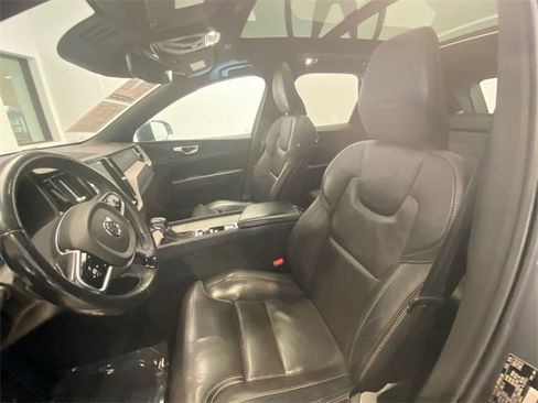 Used 2020 Volvo XC60 T6 Inscription image 12