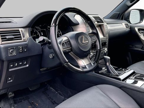 Used 2021 Lexus GX 460 Premium w/ Premium Package AWD/4WD image 18
