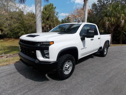 Used 2021 Chevrolet Silverado 2500 W/T w/ WT Convenience Package image 2