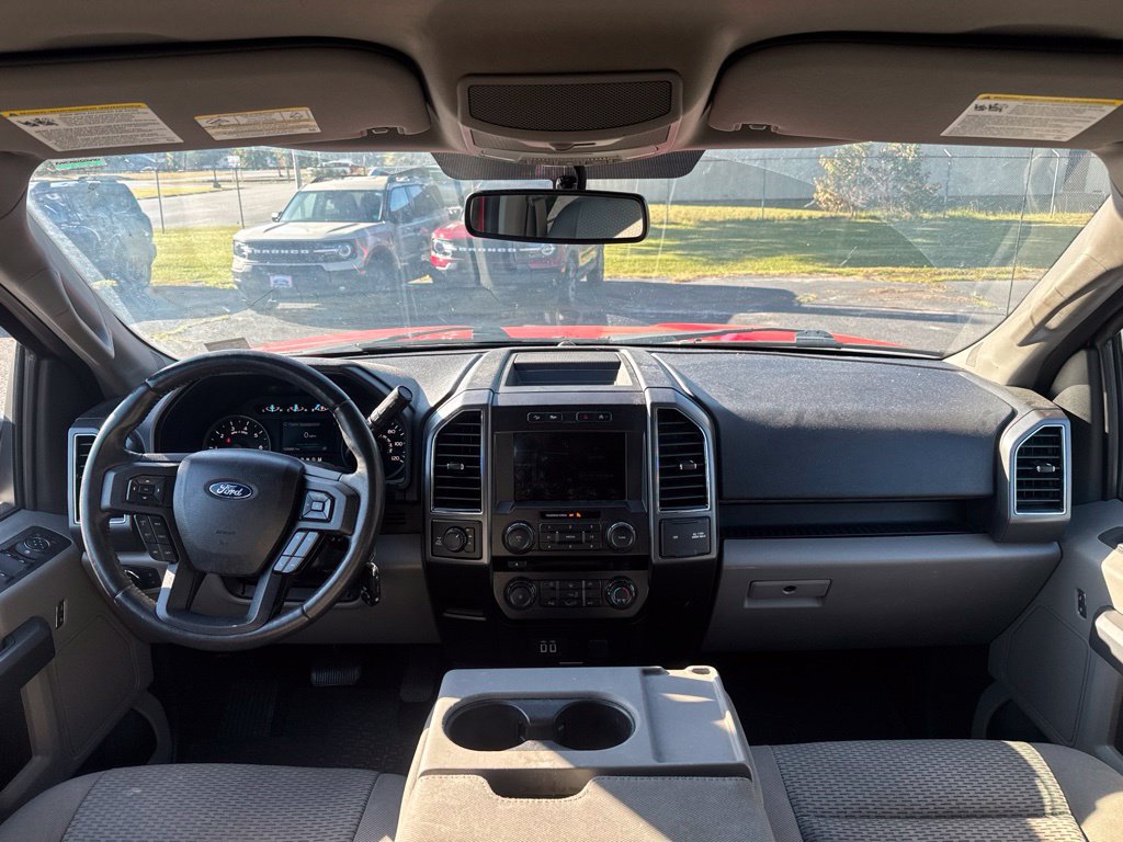 Used 2018 Ford F150 XLT w/ Equipment Group 302A Luxury AWD/4WD image 15