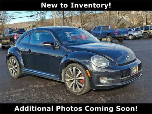 Used 2013 Volkswagen Beetle 2.0T image 1