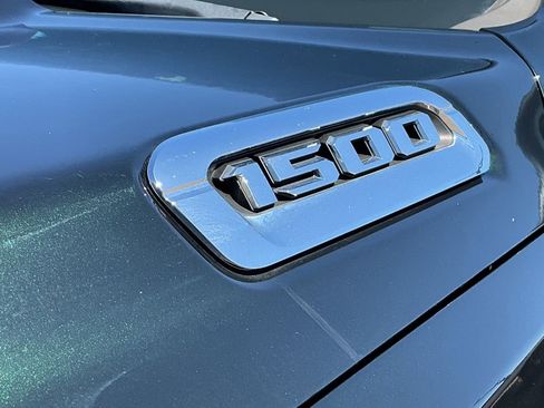 Used 2019 RAM 1500 Big Horn AWD/4WD image 11
