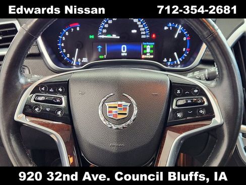 Used 2015 Cadillac SRX Luxury image 30