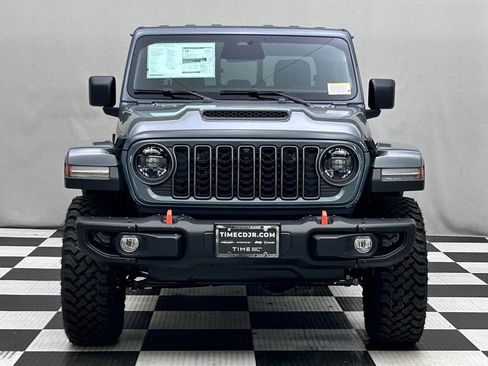 New 2026 Jeep Gladiator Mojave AWD/4WD image 3