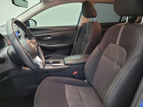 Used 2025 Nissan Sentra SV w/ All-Weather Package FWD image 17