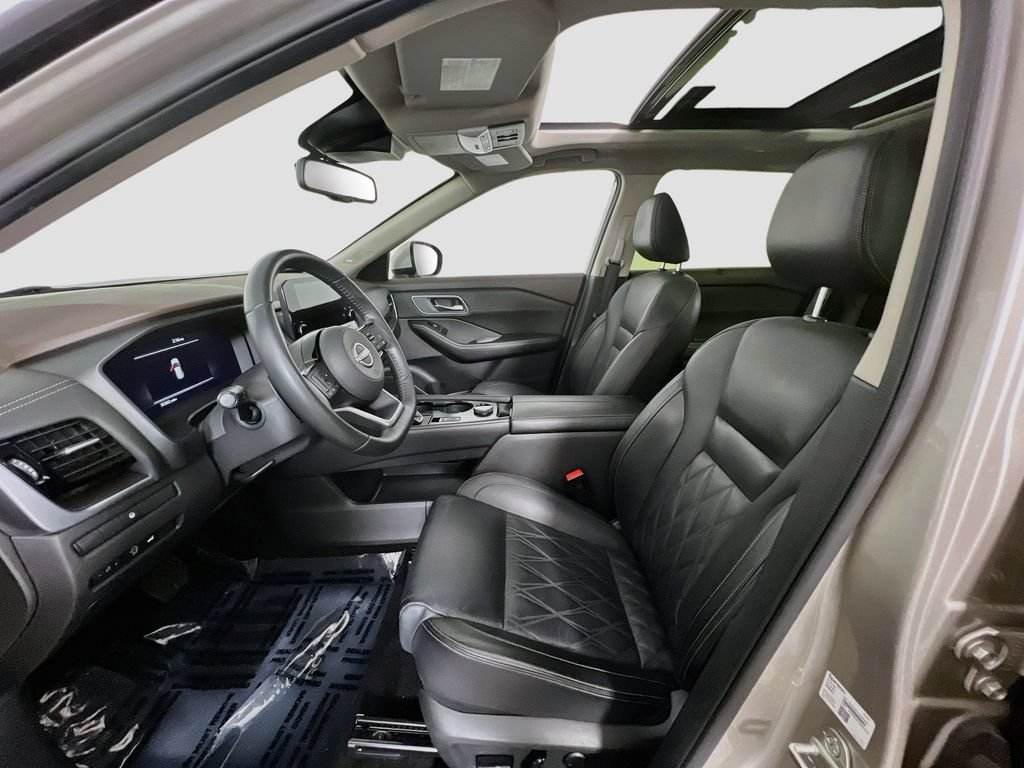 Used 2023 Nissan Rogue Platinum AWD/4WD image 19