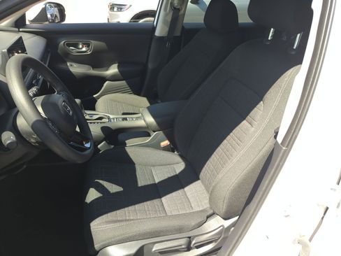 New 2026 Honda HR-V LX image 25