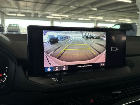 Used 2023 Honda Accord Sport image 18