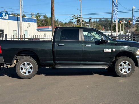 Used 2016 RAM 2500 Big Horn AWD/4WD image 2
