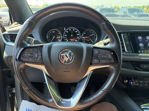 Used 2024 Buick Enclave Premium AWD/4WD image 19