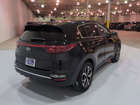 Certified 2022 Kia Sportage LX AWD/4WD image 4