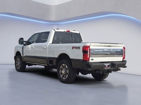 Used 2024 Ford F250 King Ranch image 4