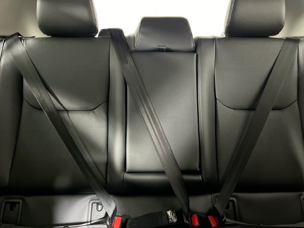 New 2027 Toyota Prius FWD image 29