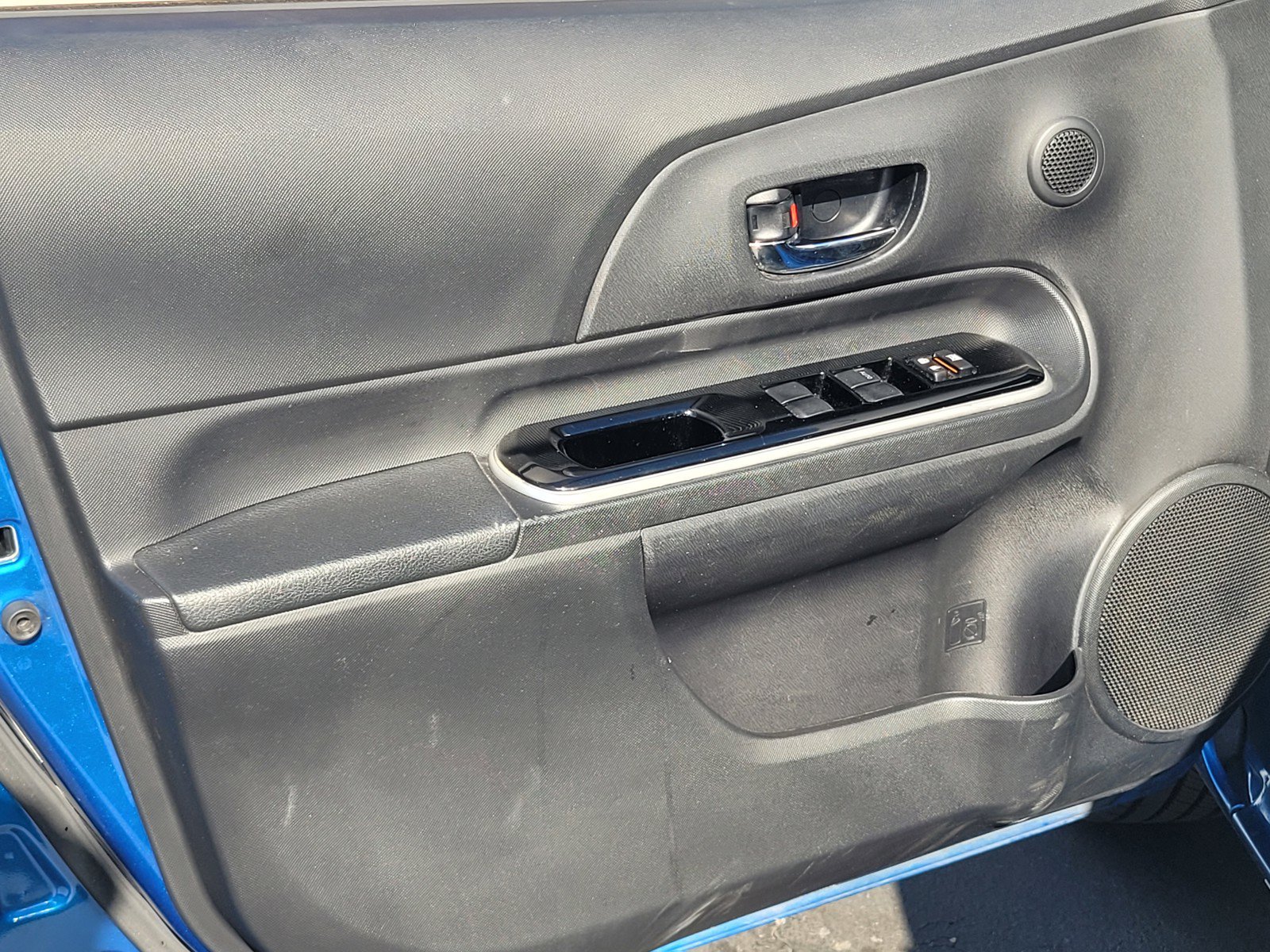 Used 2015 Toyota Prius C Two FWD image 17