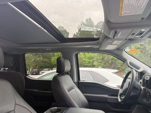 Used 2024 Ford F350 Lariat w/ Lariat Ultimate Package AWD/4WD image 12