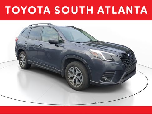 Used 2024 Subaru Forester Premium AWD/4WD image 1