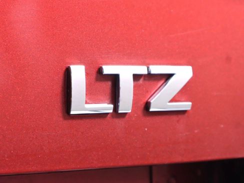 Used 2016 Chevrolet Silverado 1500 LTZ image 35