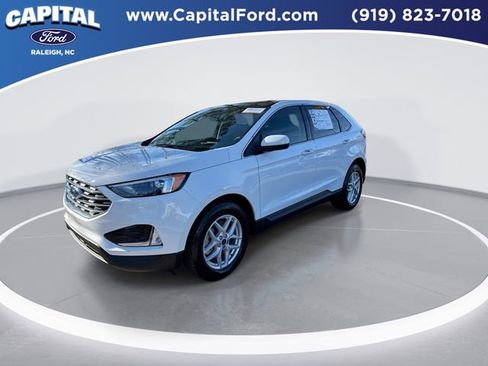 Certified 2022 Ford Edge SEL w/ Convenience Package image 4