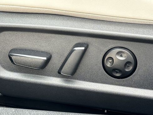 New 2026 Nissan Sentra SL w/ Floor Mat Package image 32