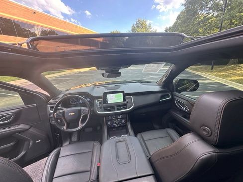 Used 2023 Chevrolet Tahoe High Country AWD/4WD image 31