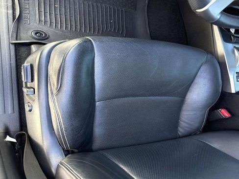 Used 2022 Toyota 4Runner Limited image 9