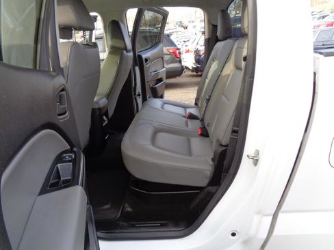 Used 2018 Chevrolet Colorado W/T w/ WT Convenience Package image 13