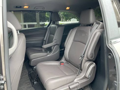 Used 2021 Honda Odyssey EX-L image 13