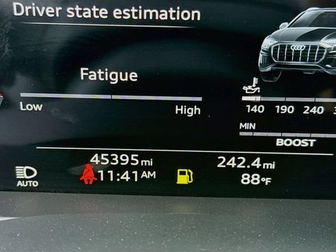 Used 2024 Audi SQ8 Prestige w/ Prestige Package AWD/4WD image 43
