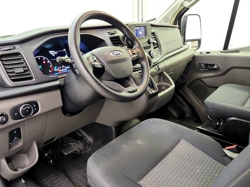 Used 2024 Ford Transit 250 Low Roof w/ Exterior Upgrade Package RWD image 19